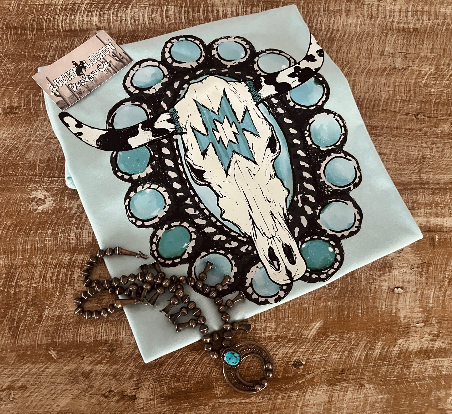 Turquoise skull Tshirt