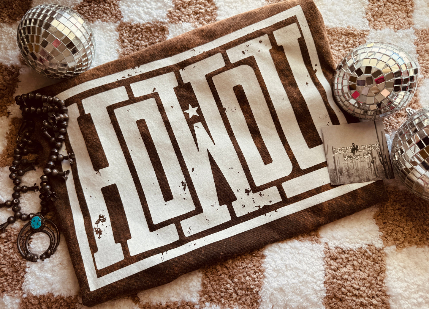 Howdy mineral wash Tshirt