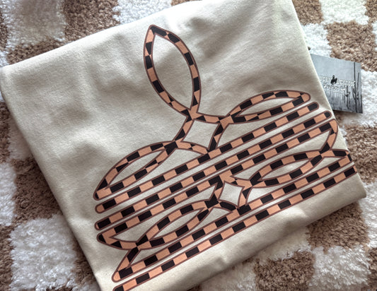 Checker boot stitch tshirt